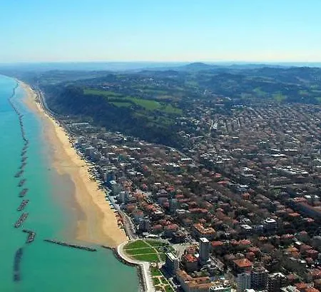 Mare Ledimar * Pesaro